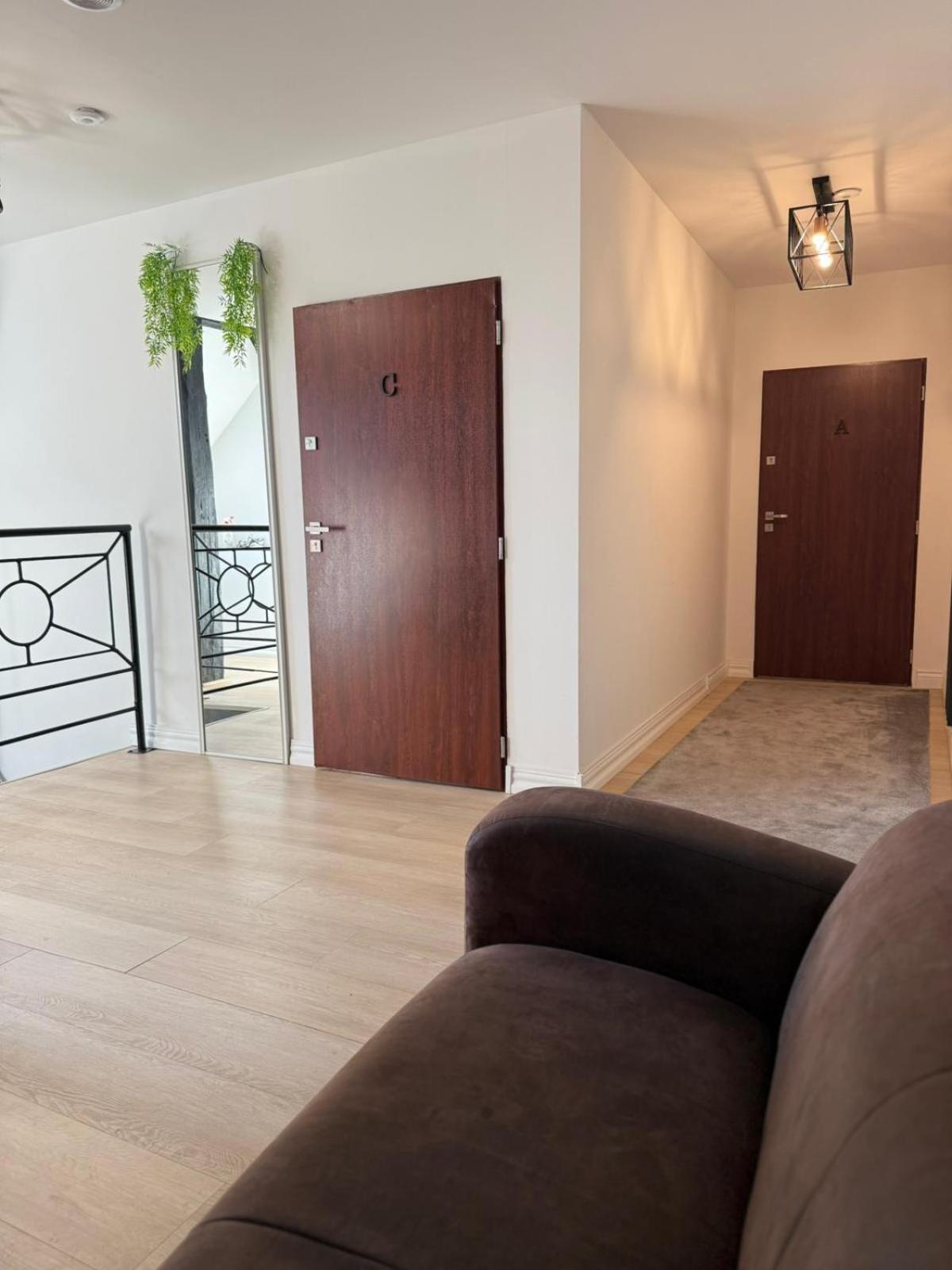 이노우로추프 Rynek 14 & Restaurant B&B 외부 사진